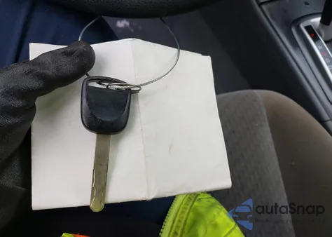 2005 Honda Civic Vp из США, поврежденный, VIN 2HGES16325H531969